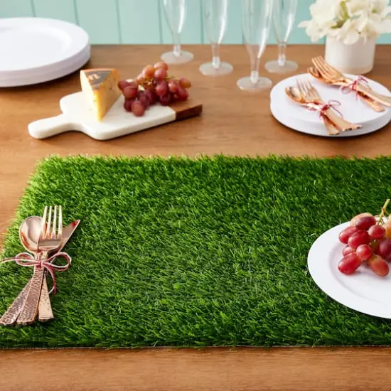 Green Grass Placemat by Celebrate It&trade; {6}