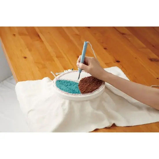 Clover 7" Punch Needle Hoop {6}