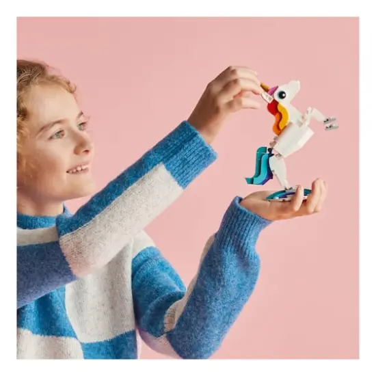 LEGO&reg; Creator&trade; 3in1 Magical Unicorn {4}