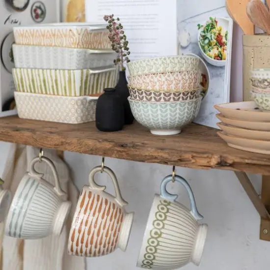 Hello Honey&reg; Hand-Stamped Stoneware Baking Pans Set {4}