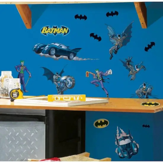 RoomMates Batman Gotham Guardian Peel & Stick Wall Decals {3}