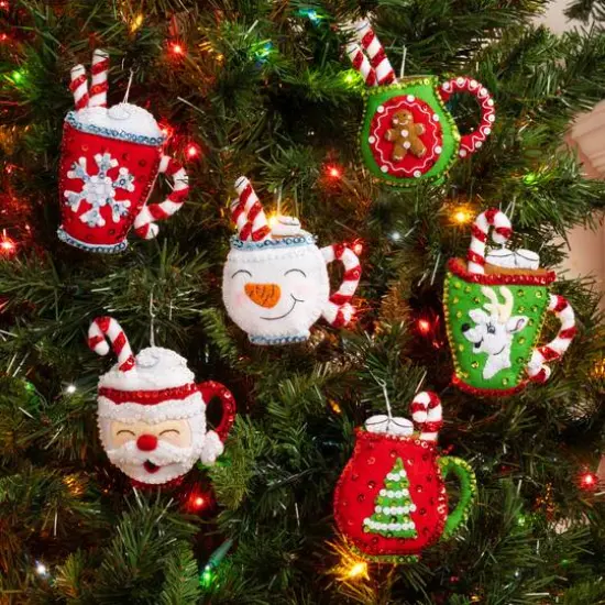 Bucilla&reg; Cozy Christmas Felt Ornament Kit {3}