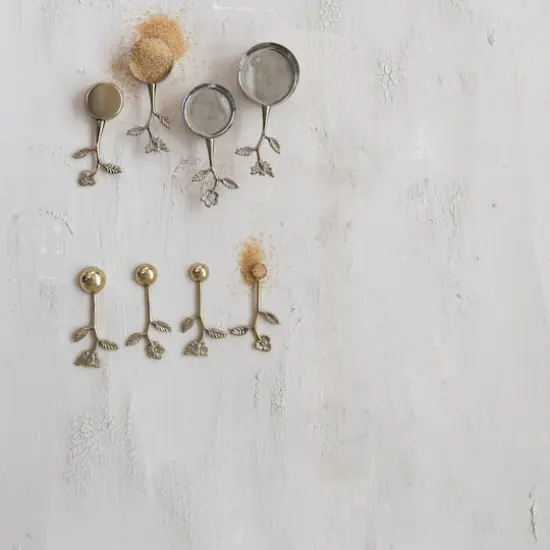 Hello Honey&reg; Gold Finish Stainless Steel & Aluminum Measuring Cup Set with Leaf & Flower Handles {4}