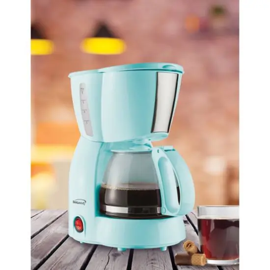 Brentwood 4-Cup Blue Coffee Maker {9}