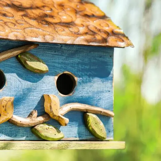 Glitzhome&reg; 15.75" Distressed Cottage Birdhouse Blue {6}