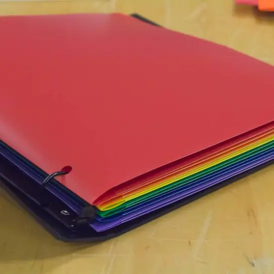 JAM Paper 9.5" x 11.5" Assorted Primary Colors Plastic 2 Pocket School POP Folders, 6ct. {6}