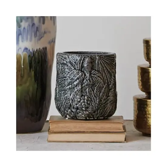 Hello Honey&reg; 7" Gray Embossed Pattern Decorative Terra Cotta Planter {3}