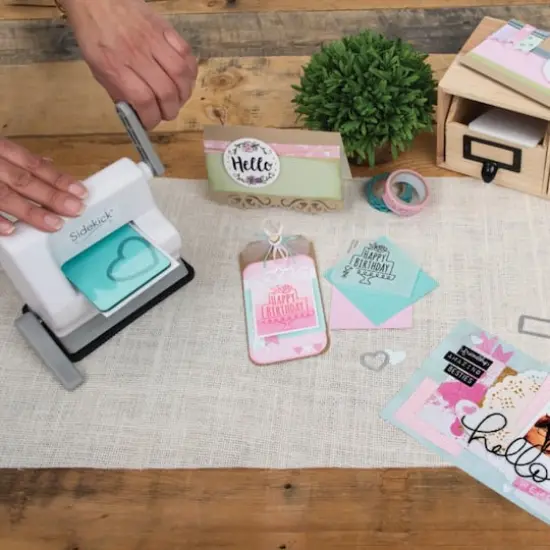 Sizzix&reg; Sidekick Starter Kit {5}