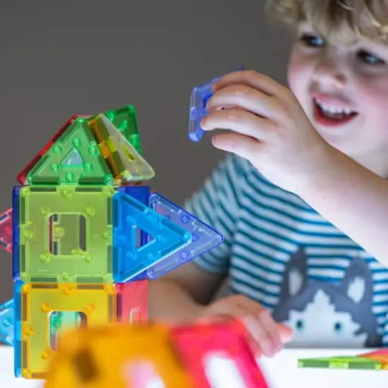 Polydron&reg; KinderMag Translucent Starter Set {5}