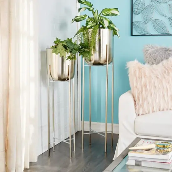 CosmoLiving by Cosmopolitan Silver Metal Tall Glam Planter Set {7}