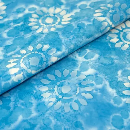 SINGER Batik Light Sky Blue Sunflower Cotton Fabric {3}