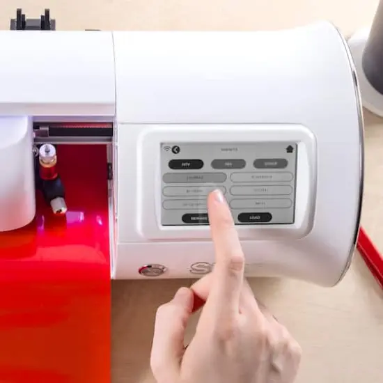 Siser&reg; Romeo&trade; High-Definition Cutter {8}