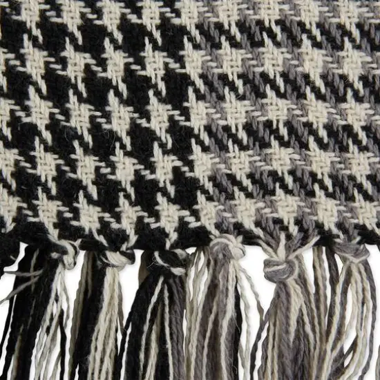 Black & Gray Houndstooth Plaid Throw {4}