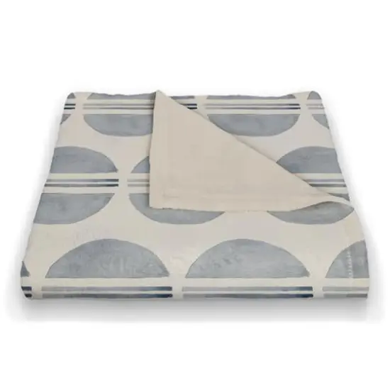 Watercolor Circle Pattern Fleece Throw {3}