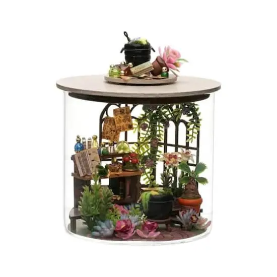 Wizardi Magic Garden Miniature Dollhouse Roombox Kit {1}