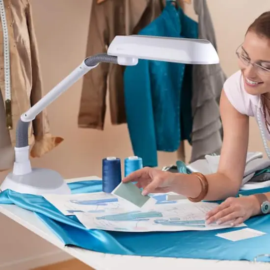 OttLite 18w FlexArm Plus Lamp {3}