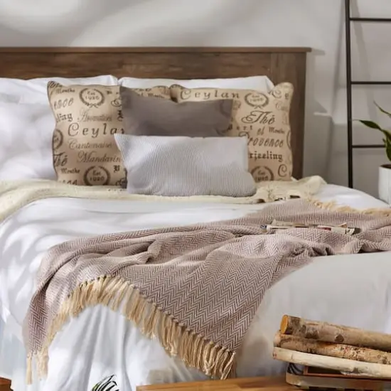 DII&reg; Handloom Chevron Throw Dusty Lilac {4}