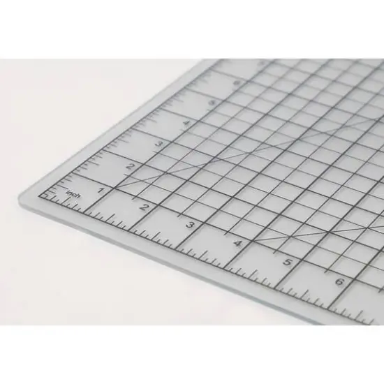 Pro Art&reg; White Cutting Mat, 12" x 18" {4}