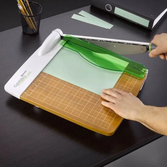 Westcott&reg; 12" CarboTitanium Guillotine Trimmer {5}