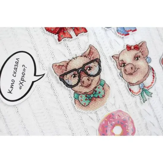 MP Studia Cute Piggies Cross Stitch Kit {6}