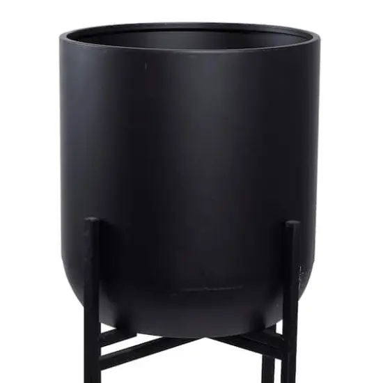 3.8ft. Black Metal Modern Planter {4}