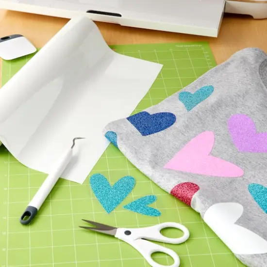 Siser&reg; Glitter Heat Transfer Vinyl Mega Roll Rainbow White {3}