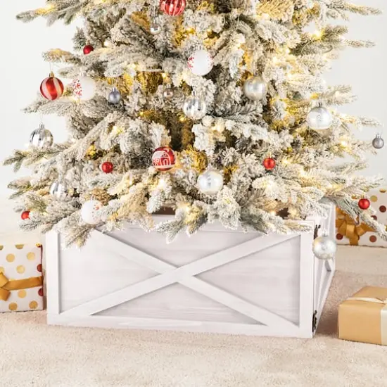 Glitzhome&reg; 22" Washed White Wooden Tree Collar {3}