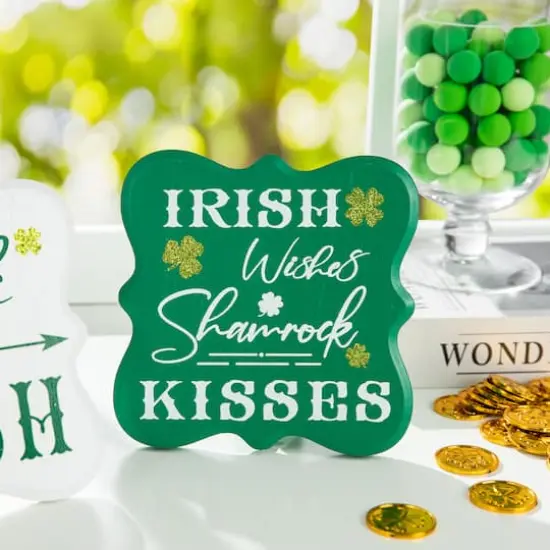 Glitzhome&reg; St. Patrick's Wooden Table D&eacute;cor Set {6}