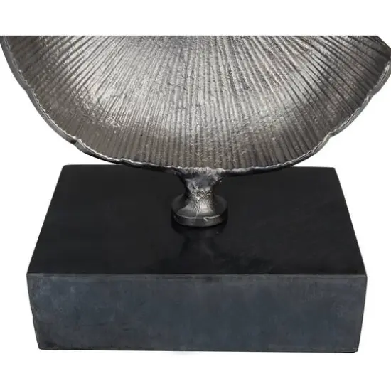 CosmoLiving by Cosmopolitan 31.5" Aluminum Glam Sculpture Gray {4}