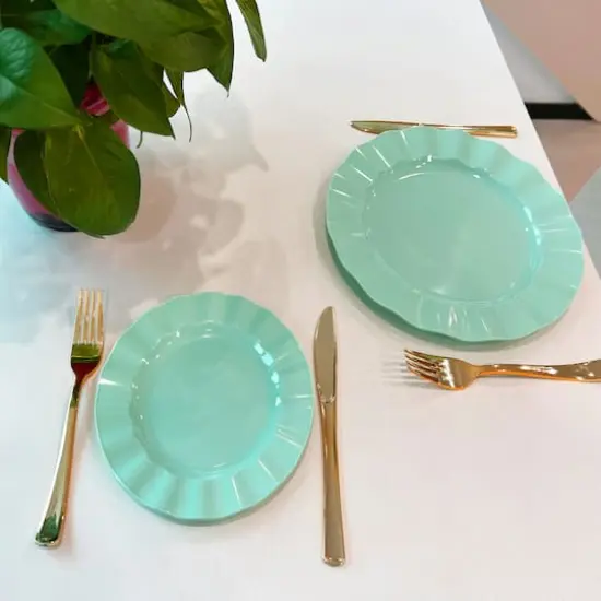7" & 10" Wavy Rim Plastic Plates, 40ct. by Celebrate It® Mint {3}