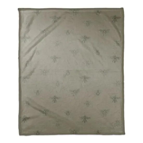 Delicate Bee Pattern Coral Fleece Blanket Green {1}