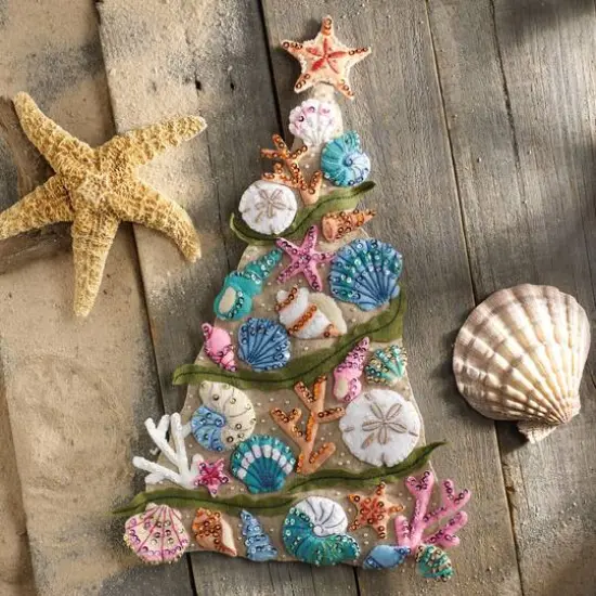 Bucilla&reg; Coastal Christmas Felt Wall Hanging Applique Kit {3}