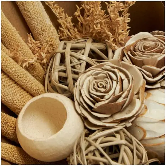 Light Brown Dried Floral Foliage Arrangement {4}