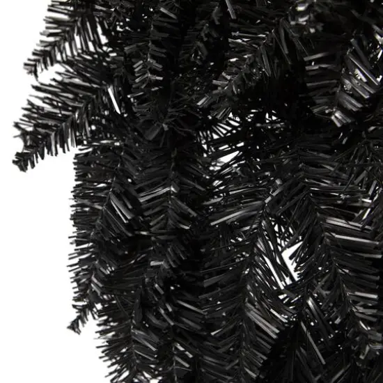 30" Black Fir Wreath {3}