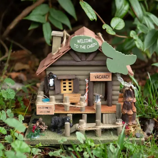 10.25" Rustic Woodland Cabin Birdhouse {9}