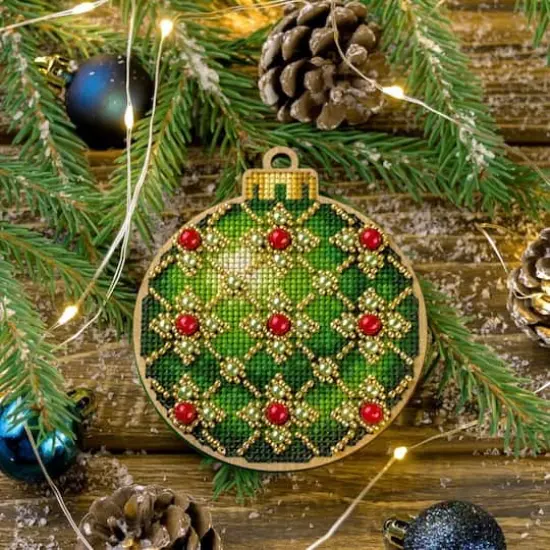 Wonderland Crafts Green Ornament Cross-Stitch Kit {1}