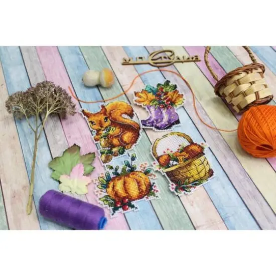 MP Studia Autumn MagnetsPlastic Canvas Counted Cross Stitch Kit {6}