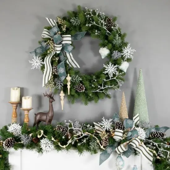 30" Noble Fir Christmas Wreath {3}