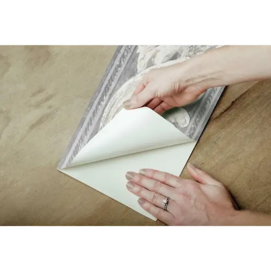 RoomMates Scrolling Leaves Architectural Peel & Stick Border {5}