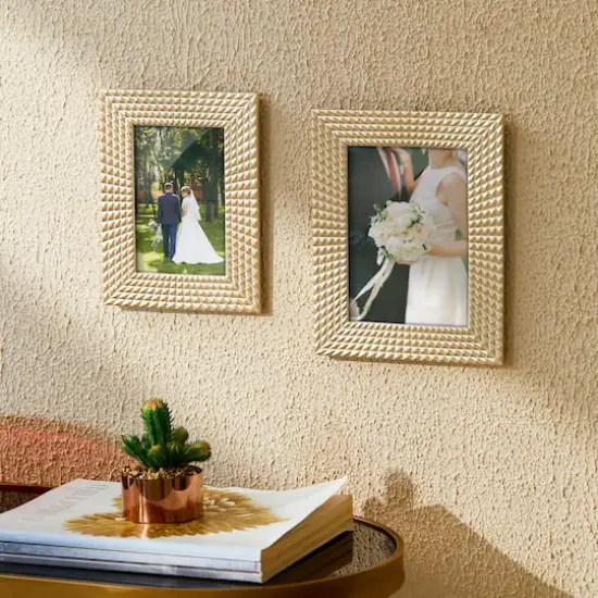 Glitzhome&reg; Modern Gold Tabletop Picture Frame Set {4}
