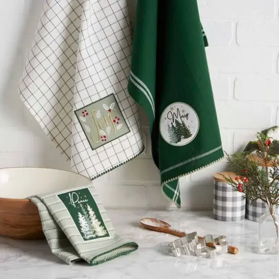 DII&reg; Winter Woods Embellished Dishtowel Set {7}