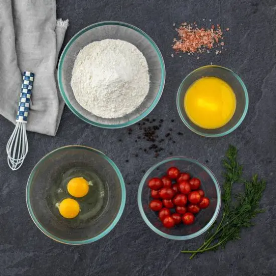 JoyJolt&reg; Glass Mixing Bowls with Lids Set Gray {8}