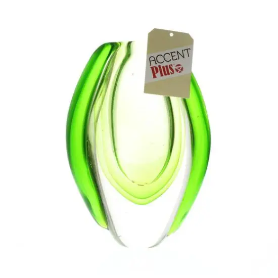 8.5" Emerald Art Glass Vase {5}