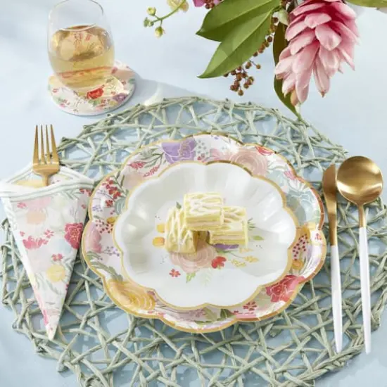 Kate Aspen&reg; 9'' Garden Blooms Premium Paper Plates, 16ct. {4}