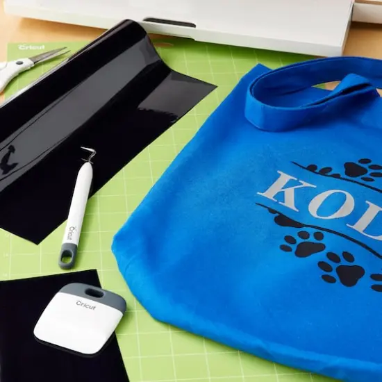 Cricut® 12" x 24" Iron-On Navy {3}