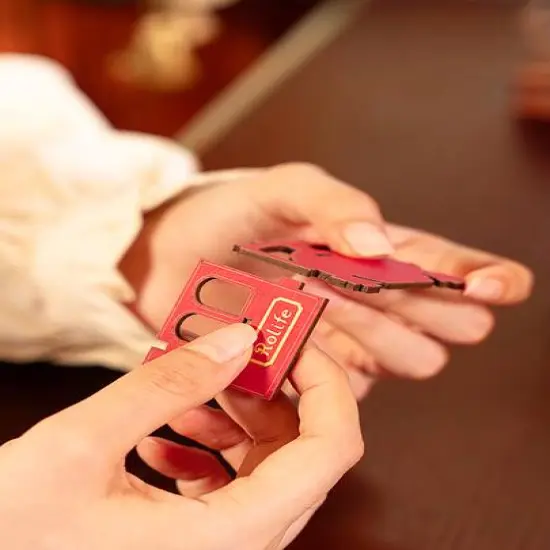 Rolife&reg; Wonderland Century Train Book Nook Kit {10}