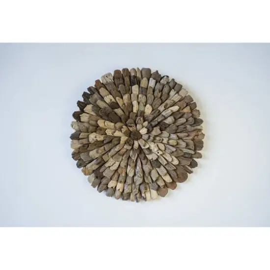 Hello Honey&reg; 23'' Round Driftwood Wall D&eacute;cor {1}
