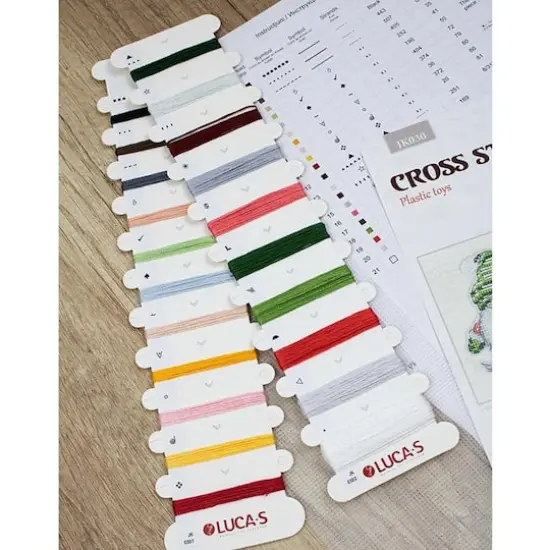 Luca-S Christmas Gnomes Plastic Canvas Counted Cross Stitch Kit {6}