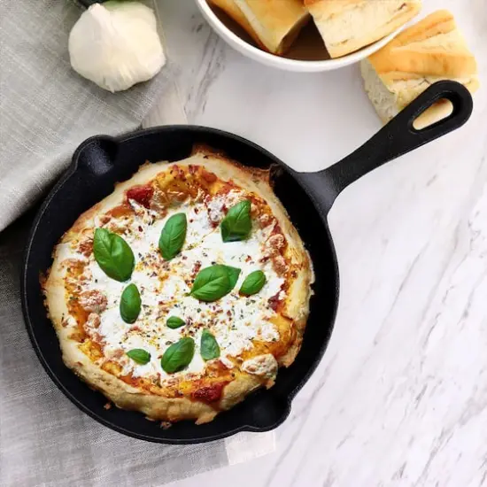 MegaChef 8" Round Black Preseasoned Cast Iron Frying Pan {4}