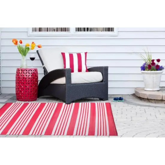 DII&reg; Coral Multi Stripe Outdoor Rug, 4ft. x 6ft. {5}
